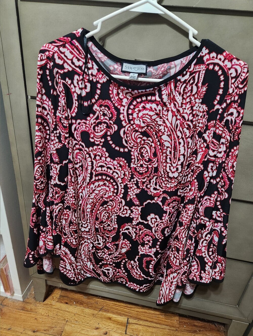 Sam and Jess Bell Sleeves Ladies Blouse - Picture 4 of 4